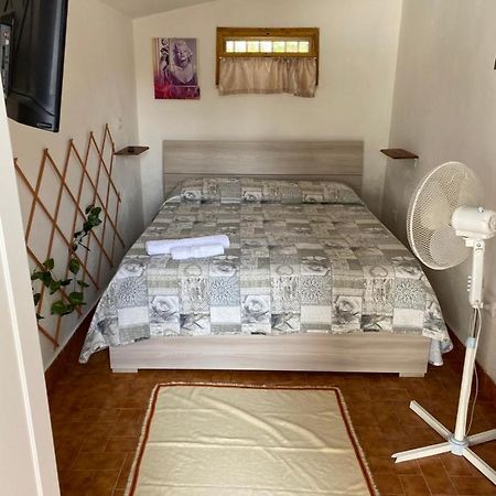 Villa Delle Pleiadi Кастель-Вольтурно Екстер'єр фото